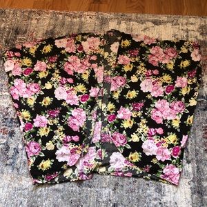 Short sleeved floral cardigan